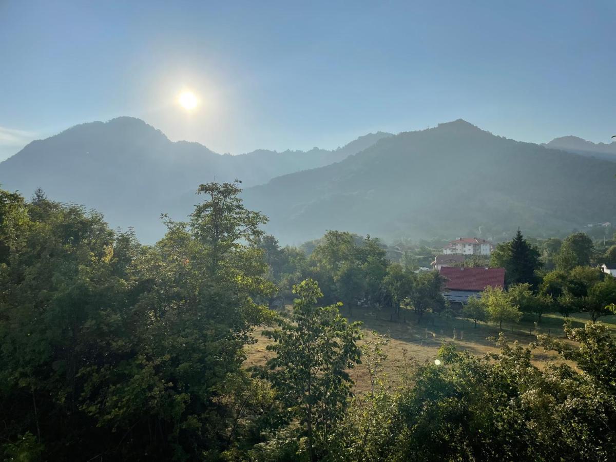 Josanica Bed&Breakfast Konjic Extérieur photo