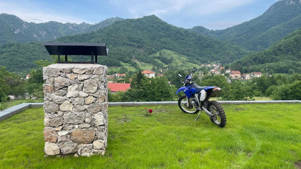 Josanica Bed&Breakfast Konjic Extérieur photo