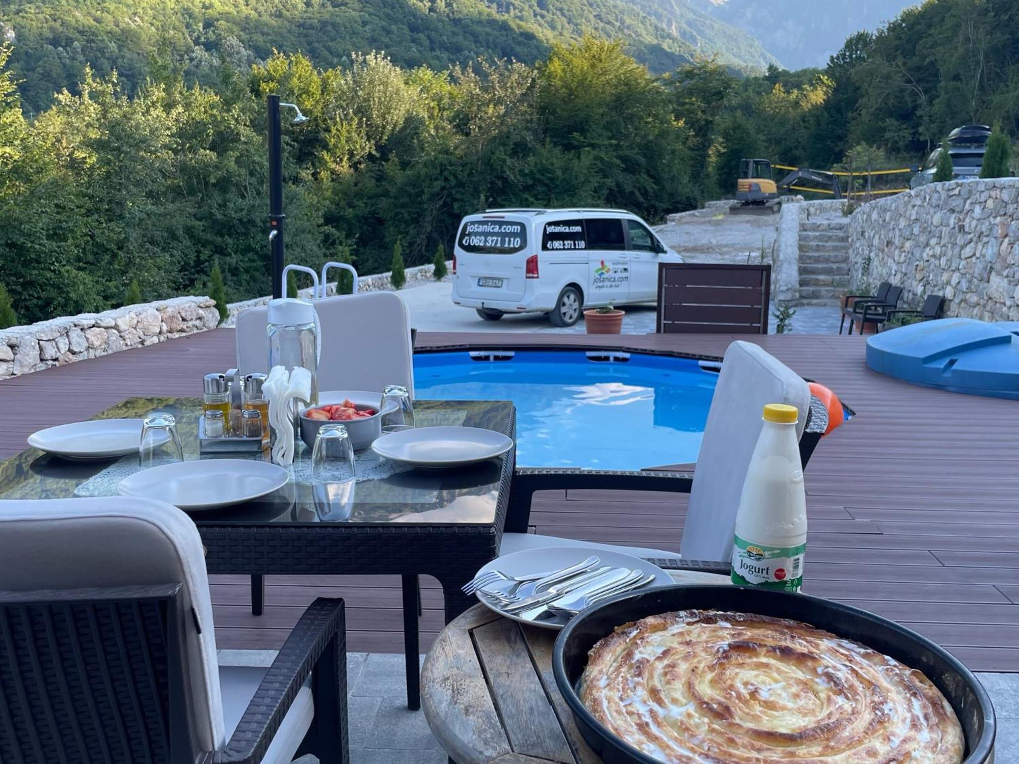 Josanica Bed&Breakfast Konjic Extérieur photo