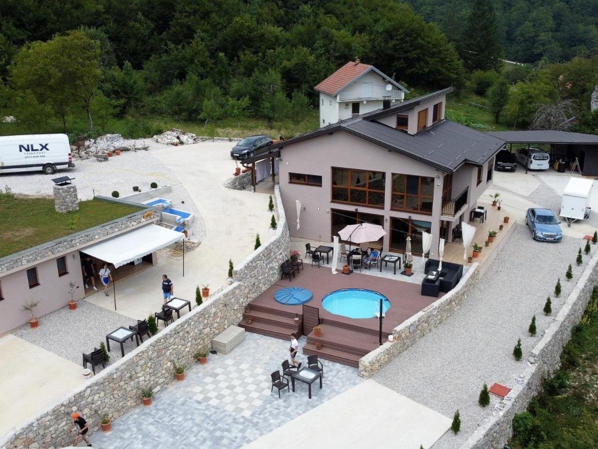 Josanica Bed&Breakfast Konjic Extérieur photo